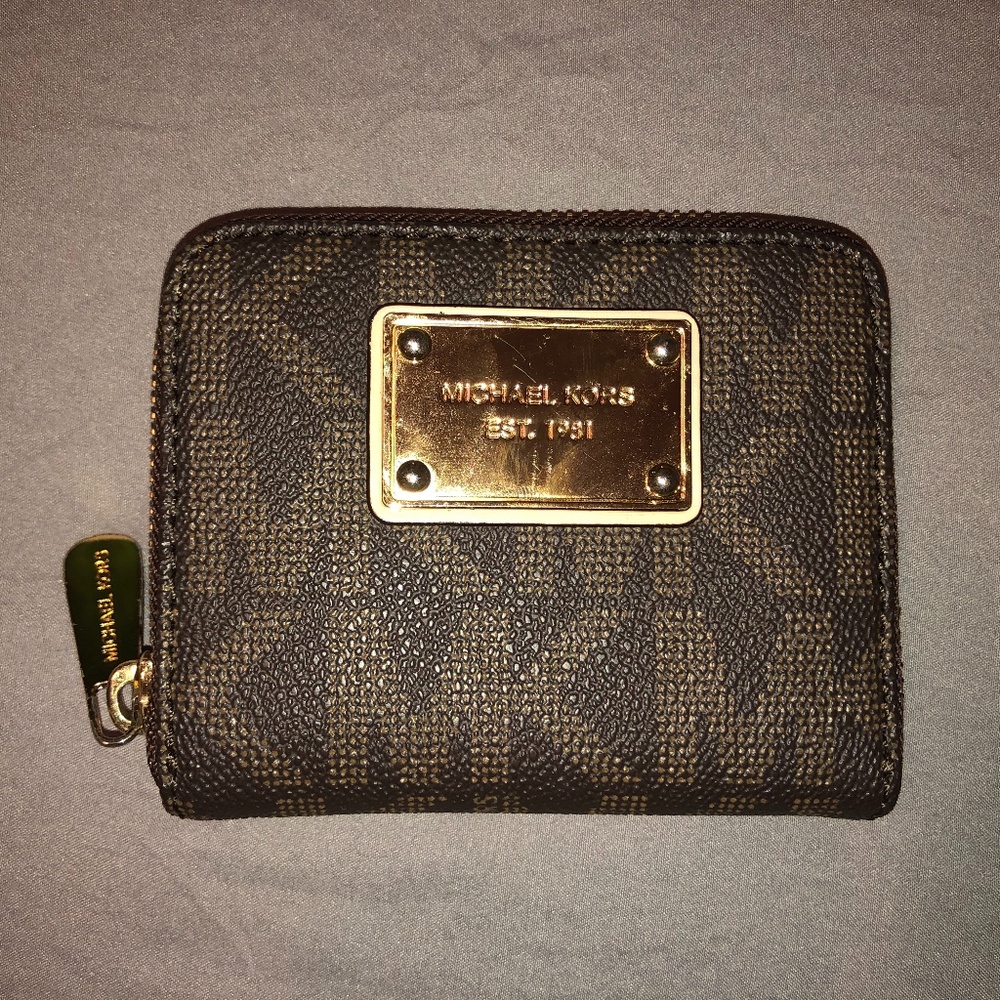 Michael Kors wallet